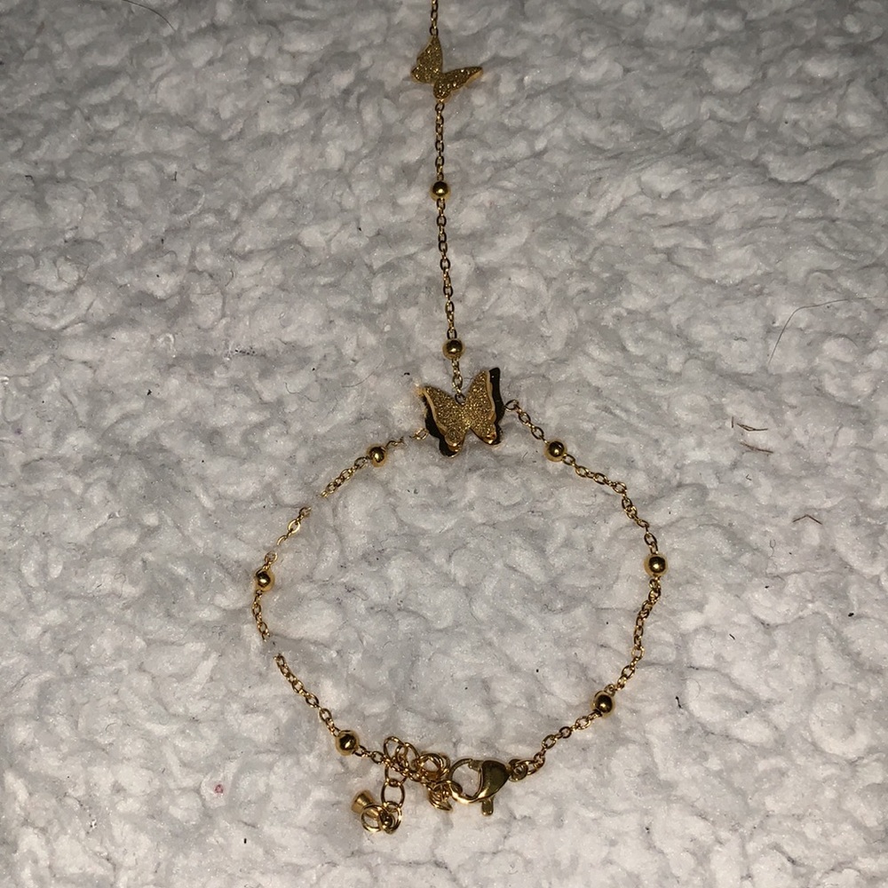 Gold Butterfly Hand Chain - Picture 10 of 17